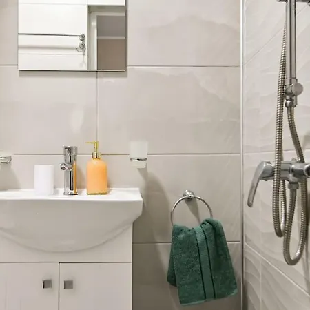 Modern In A Area Apartment