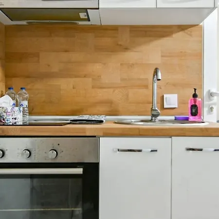 Apartament Modern In A Area *